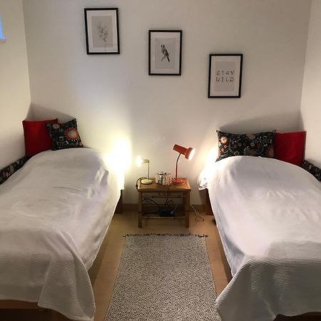 Haus Luna - Privatzimmer Im Sonnigen Suedburgenland Hackerberg Exterior photo