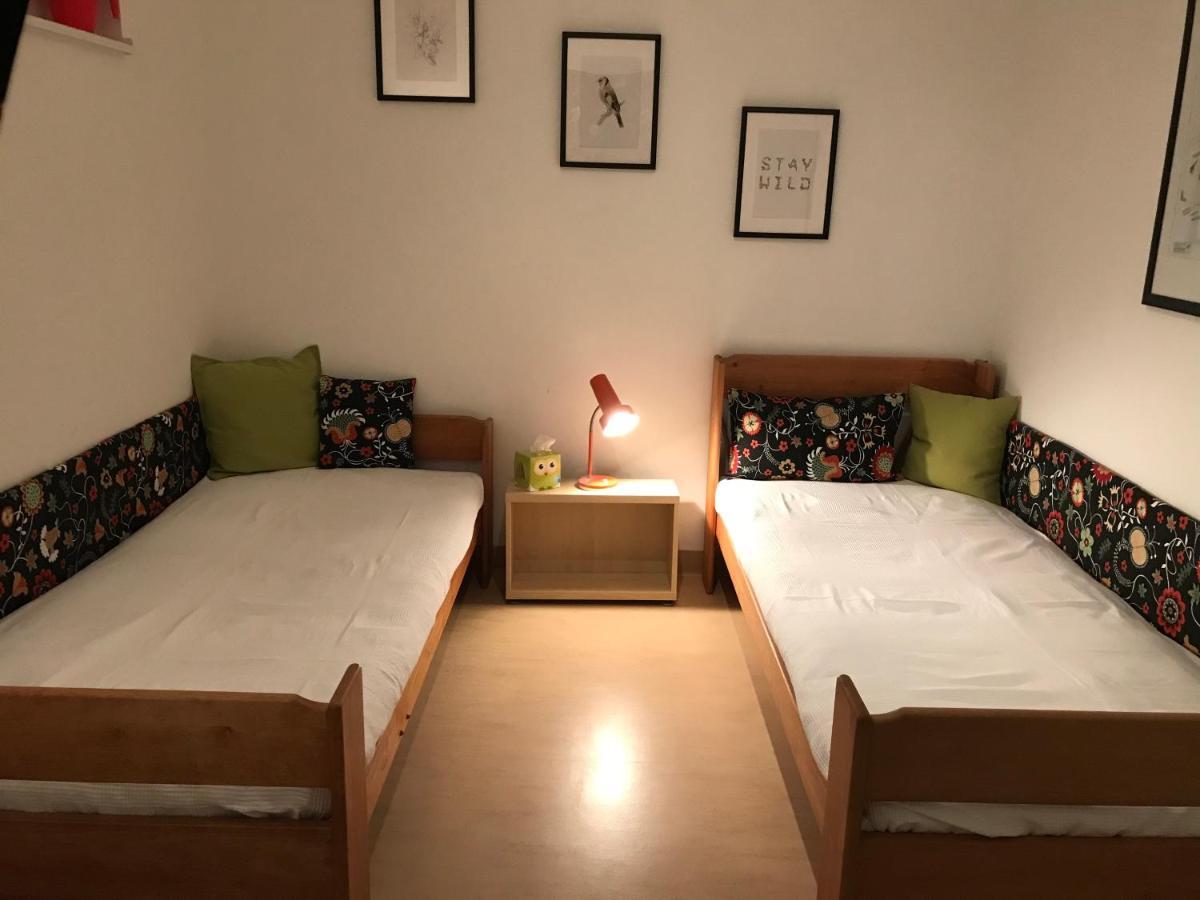 Haus Luna - Privatzimmer Im Sonnigen Suedburgenland Hackerberg Exterior photo